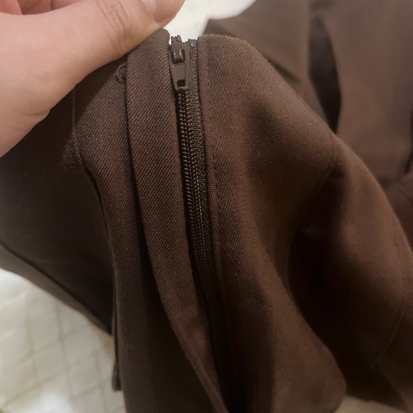 🛍️ 3 for $30 | H&M Divided Brown Pleated Skirt Dark Academia Preppy Y2K School - Picture 5 of 6